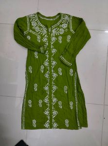 Lucknowi/ Thread Work Kurti.