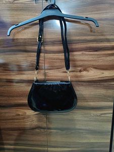 Elegant Black Shoulder Bag