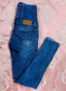 High Waist Jeans