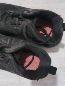 Black Sport Shoes..