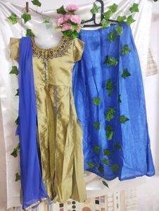 Ethinic Gown Type Kurta With Skirt And Shawl