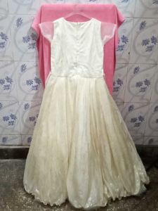 Beautiful😍✨❤ Girl&#39;s Gown