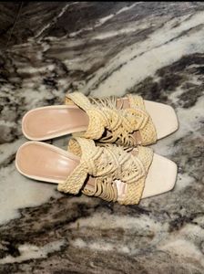 Metallic (silver) Sandals