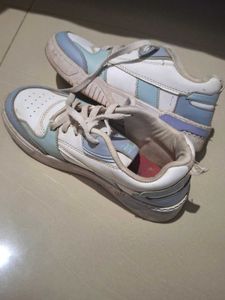 Asians Trending Shoe