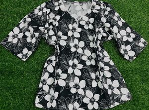 beautiful short cotton Kurti Unused Brand New