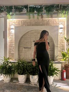 Elegant Black Maxi Dress with tag