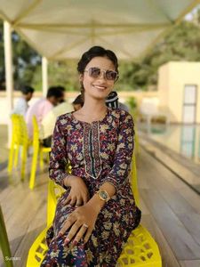 Kashvi Fashionable Kurtis