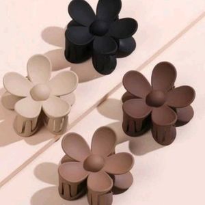 Flower Hair Clips