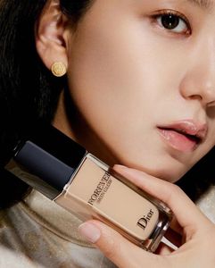 Dior Forever Skin Glow Foundation