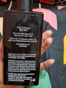 Victoria Secret Oud Body Mist