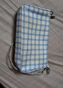 brandy melville dupe sling bag