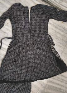 Girls&#39; Printed Kurta Set
