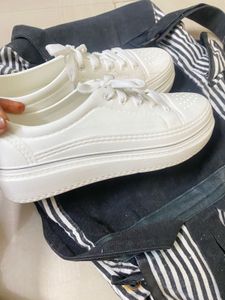 Max white shoes for women