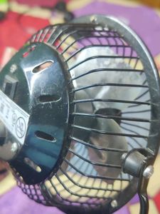 Scarlett Comfort USB Fan Portable Size With Metal Body And Wings
