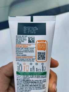 Garnier Vitamin C Face Wash