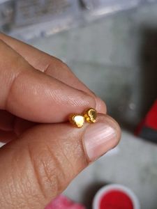 Heart Stud Earrings Gold