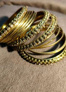 Combo Pack Red And Golden Metal Bangles