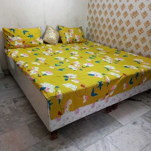 Floral Bedding Set