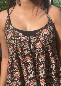 Floral Peplum Top &amp; Jeans