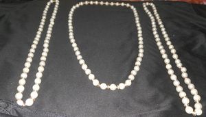 white &amp; golden pearl chain 3 Piece. in 80.