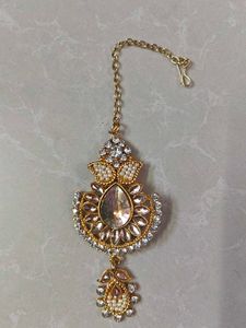 Elegant Gold-Tone Necklace Set