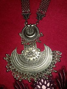 Antique Style Necklace &amp; Earring Set