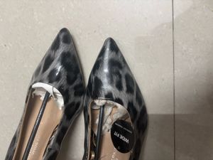 🆕 “Dorothy” Panther Print Stilettos