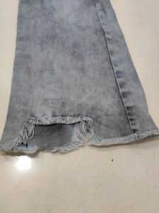 Knee Cut Trandy Bootcut Jeans
