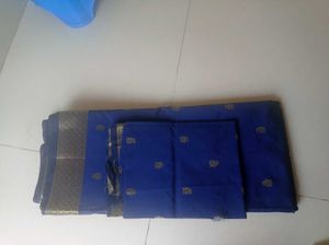 Navy Blue Banarasi Pattu Saree