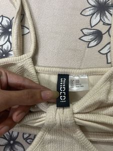H&amp;M beige sexy top