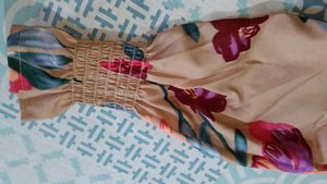 Floral Smocked Puff Sleeve Top✨