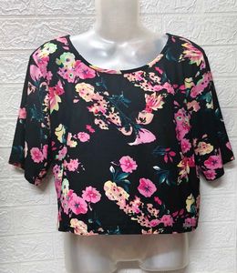 Tops &amp; Bikinis For Rs.99 Only/ Floral Crop Top