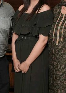 Elegant Off-Shoulder Maxi Dress