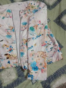 Floral Print zip top