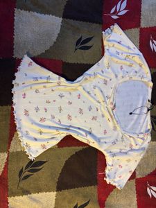 💗Floral Print Top.SIZE-28-36.NEW WITHOUT TAG.