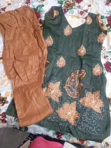 Cotton Thread work Kurta With Churidaar Pajami