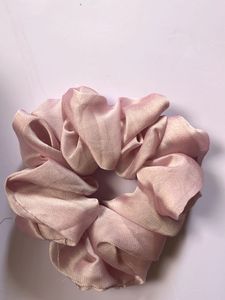 Stylish Silk &amp; Crinkle Scrunchie Set