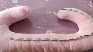 C Shaped Pregnancy &amp; Breast Feeding Pillow