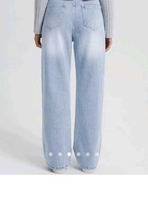 Light Wash Wide Leg Jeans