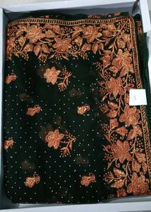 New Saree With Blouse Peice