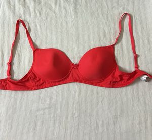 Red Coloured Non Wired Lightly Padded Bra