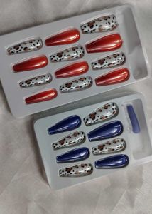 Press-On Nail Set of 2