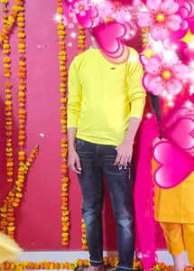 Yellow Men Tshirt