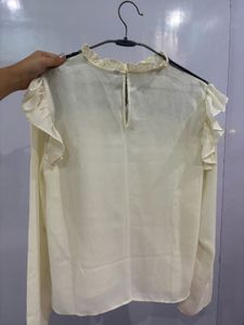 Elegant Lace Detail Top