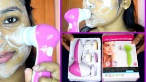 Facial Cleansing Brush