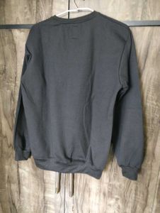 Black Sweatshirt