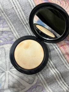 Maybelline Fit Me 16hr Oil Control compact-220