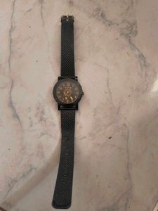 Elegant Black Watch