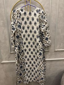 Trendy Graceful Women Kurta Sets