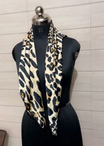 Made in turkey 🇹🇷 scarf animal print